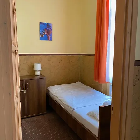Panzió Hét Pecsét étterem *